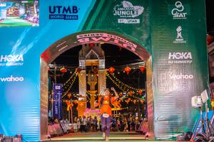 BIB: 200
                            <button type="button" onclick="openModal(21813411)" class="btn btn-primary btn-sm float-right btn-popup" data-toggle="modal" data-target=".modal-high-quality">
                        <i class="fas fa-shopping-cart"></i> Add to Cart
                    </button>
                                            <button type="button" onclick="isThisMe(21813411, true)" class="btn btn-success btn-sm float-right btn-popup btn-isme hidden" data-toggle="tooltip" data-placement="bottom" title="นี่คือรูปของคุณใช่ไหม คลิกที่นี่เพื่อเอาเข้าอัลบั้ม">
                        <i class="fas fa-plus"></i> Add to album
                    </button>
                    <button type="button" onclick="isThisMe(21813411, false)" class="btn btn-warning btn-sm float-right btn-popup btn-isnotme hidden">
                        <i class="fas fa-ban"></i> Remove from album
                    </button>